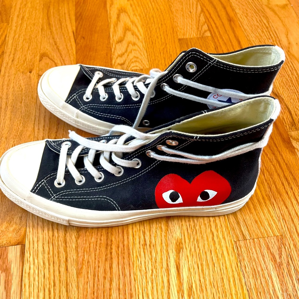 Converse Chuck Taylor CDG. Worn once. Mens8.5.